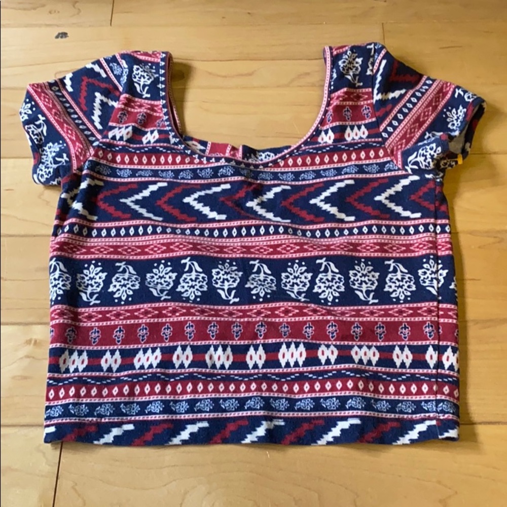 Crop top